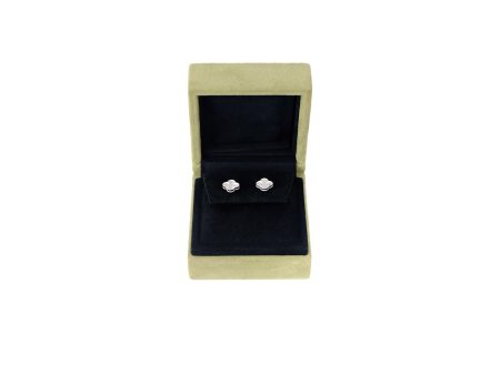 Van Cleef & Arpels Sweet Alhambra white mother of pearl Earstuds 2019 Cheap