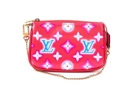 Louis Vuitton Mini Pochette Vernis Pink Fashion