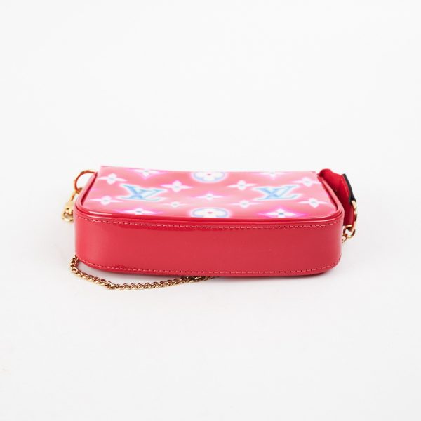 Louis Vuitton Mini Pochette Vernis Pink Fashion