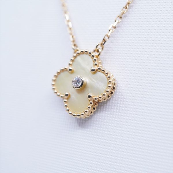 Van Cleef & Arpels Vintage Alhambra Gold Mother of Pearl Holiday Pendant 2018 Cheap